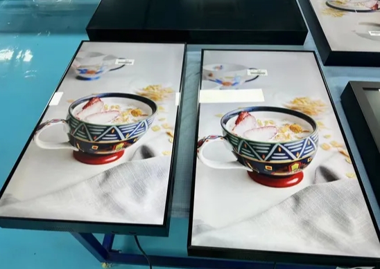 43 inch wall mounted interactive digital advertising display LCD capacitive touch screen booth application scenarios